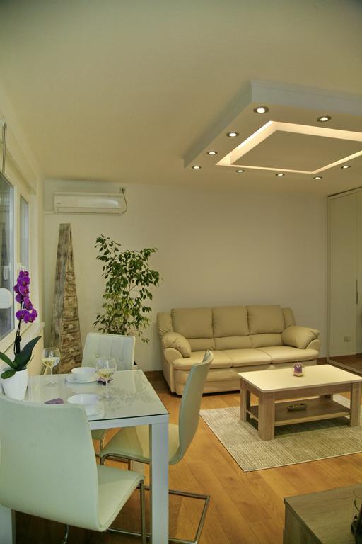 Apartment Queen'S Park Belgrade Exterior photo