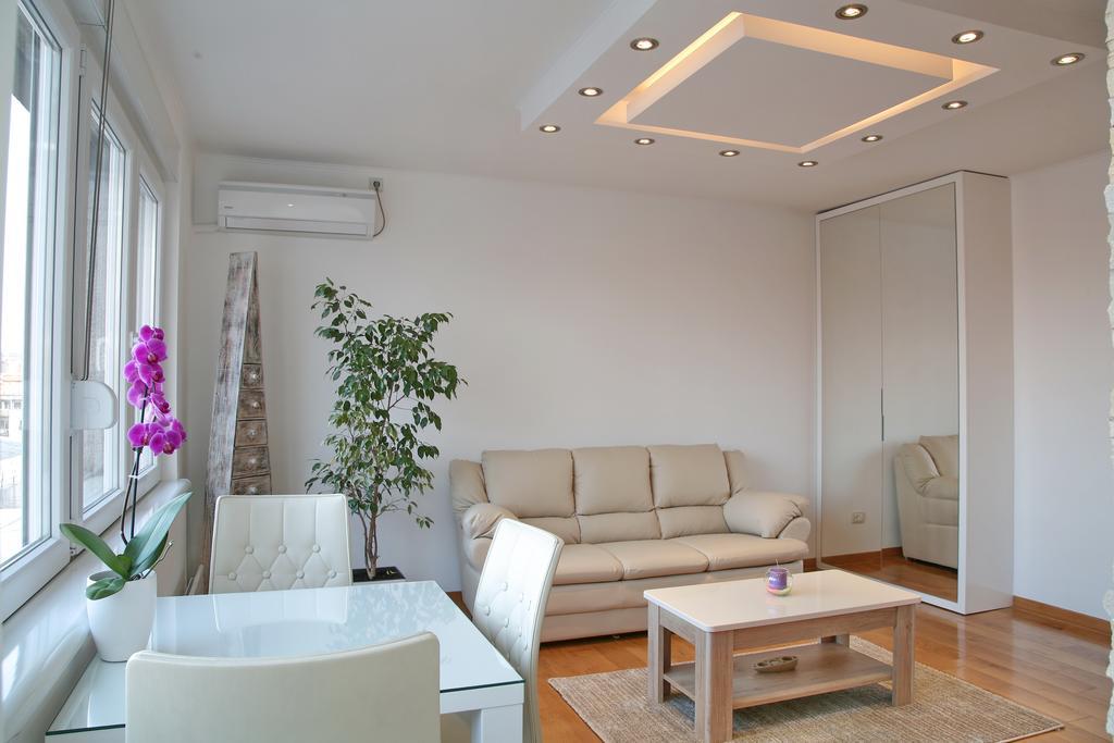 Apartment Queen'S Park Belgrade Exterior photo